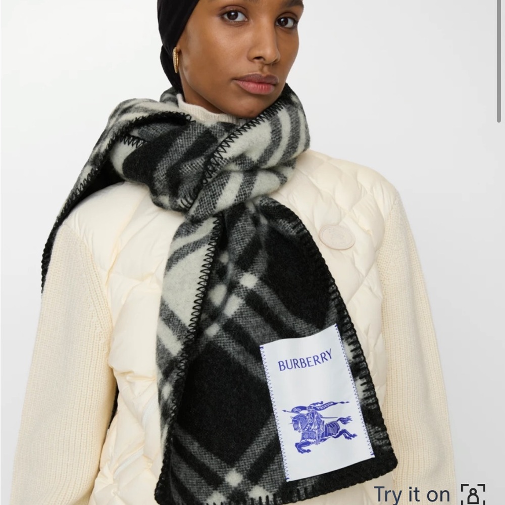 Burberry Black Check Wool Scarf